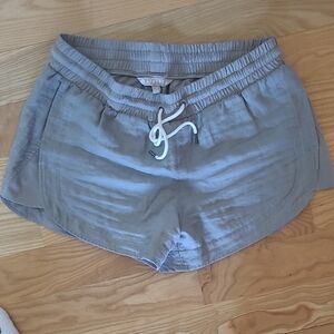 Athleta Women's Light Gray Athletic Drawstring Shorts